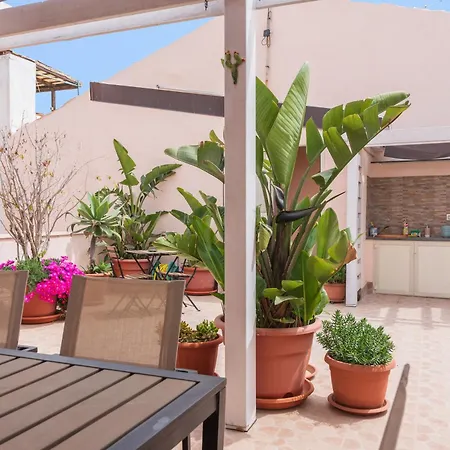 Lampara Apartment
