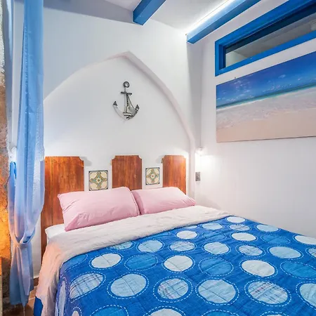 Lampara Apartment *